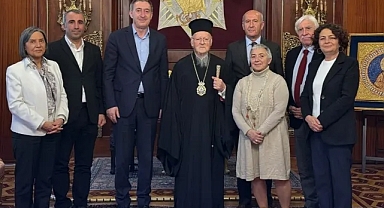 DEM Parti heyeti Fener Rum Patrikhanesi'nde: Masada barış süreci vardı