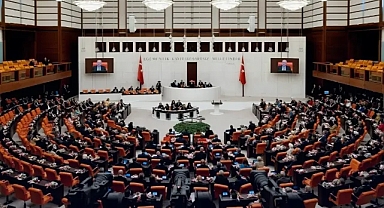 Günaydın’dan AKP’li Şahan’a sert çıkış: Bütçeye bak, güzelleme yapma