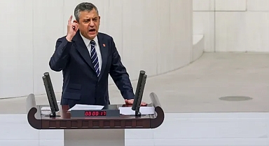 Özgür Özel’den Akın Gürlek resti: Dosyaları veririm