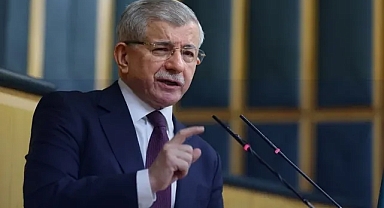 Davutoğlu: Trump’ın Grönland hamlesi NATO’ya açık tehdittir