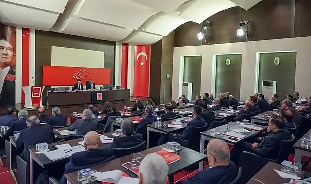 Özgür Özel’den örgüte net talimat: Yarın seçim varmış gibi çalışın