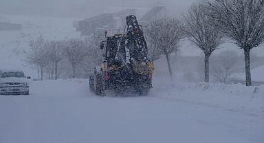 Yozgat’ta kar ve dondurucu soğuk nedeniyle okullar tatil edildi