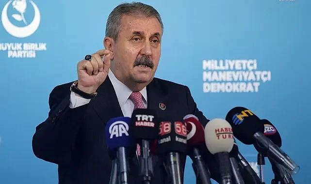 Mustafa Destici: Çocuklara dokunanın yaşama hakkı olmamalıdır