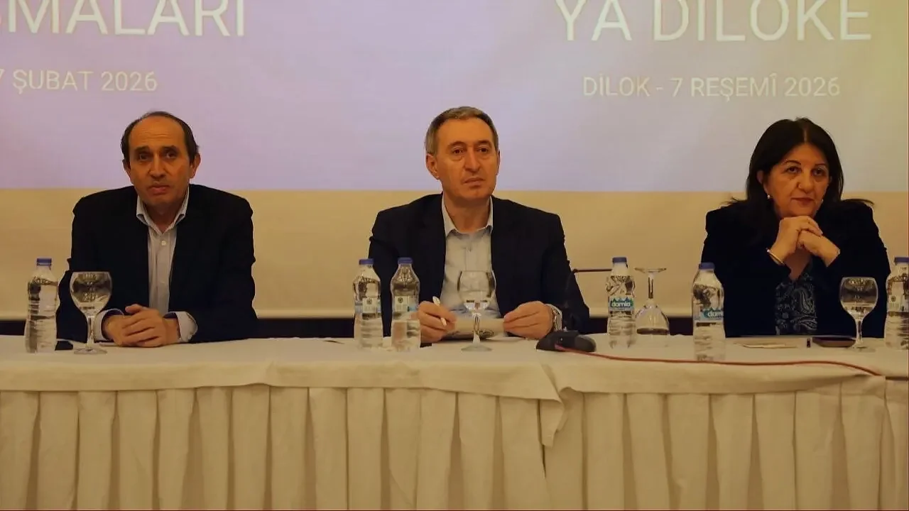 Tuncer Bakırhan: Türkiye’de Kürt sorunu var, çözüm masası bunun için kuruldu